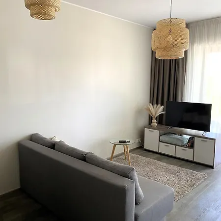 Aisa 39 I Free Parking