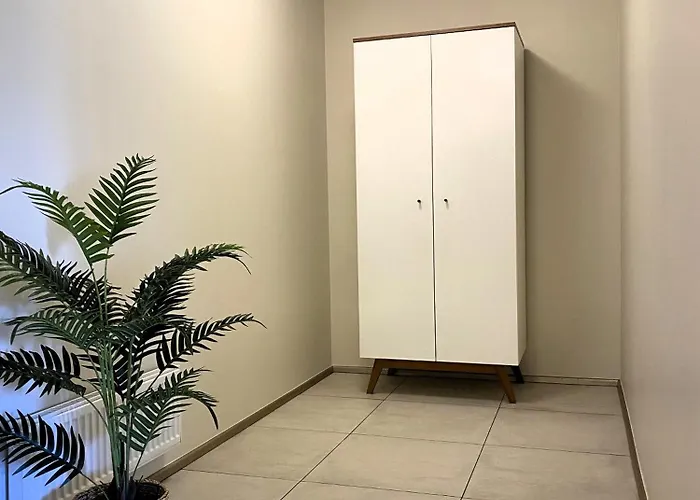 Beachside I Aisa 39 With Balcony & Free Parking 아파트 *